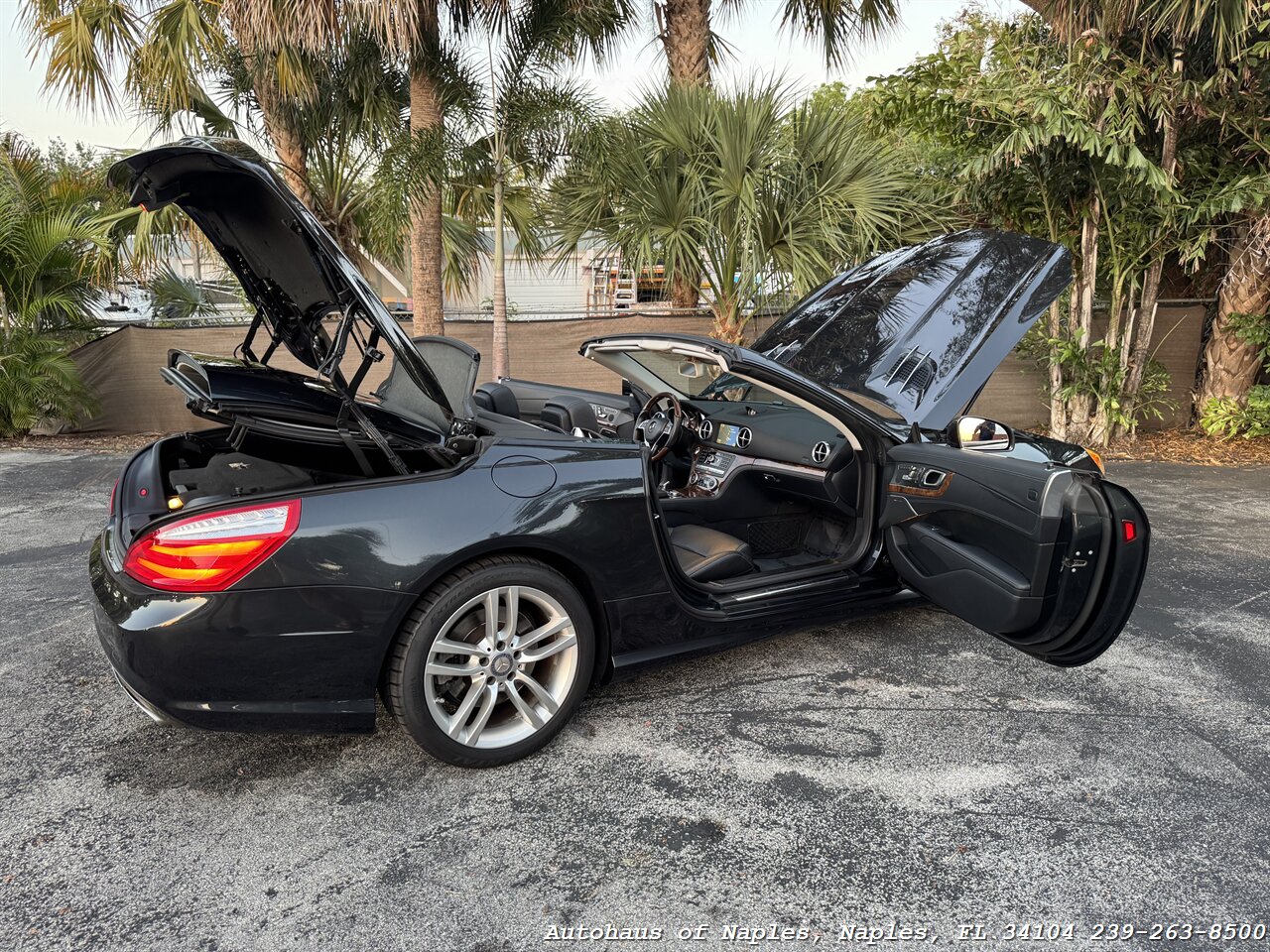 2013 Mercedes-Benz SL 550   - Photo 76 - Naples, FL 34104