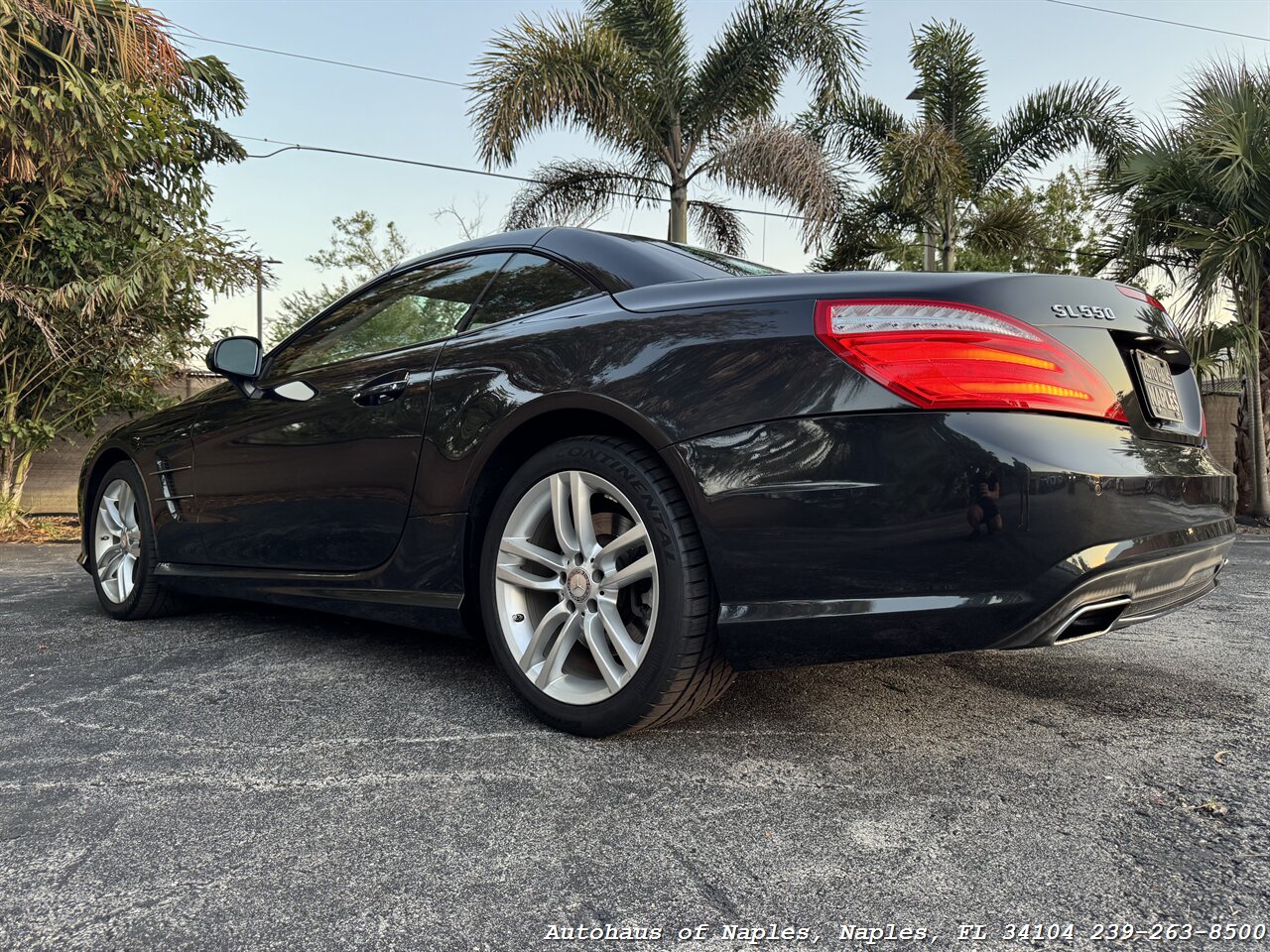 2013 Mercedes-Benz SL 550   - Photo 35 - Naples, FL 34104