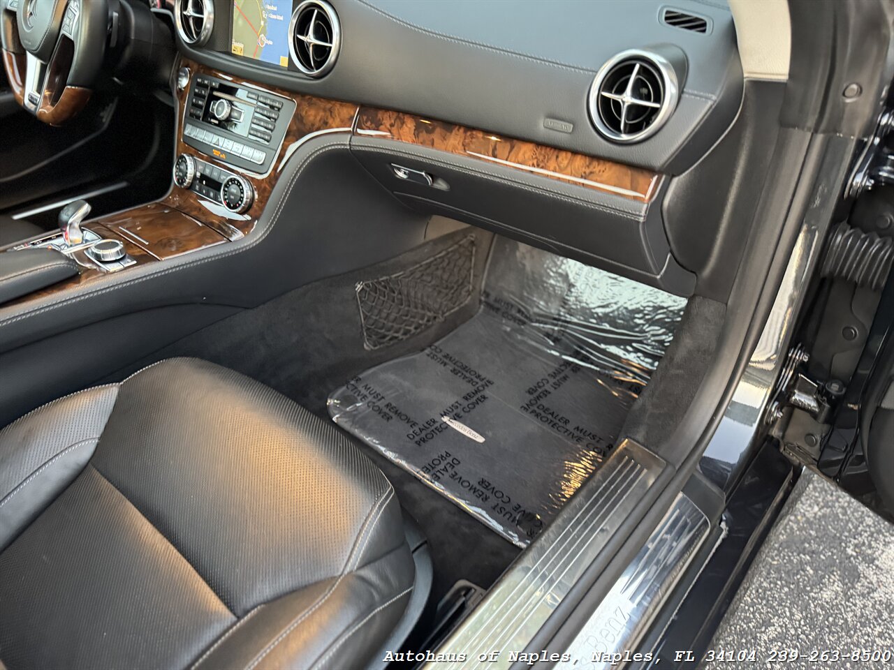 2013 Mercedes-Benz SL 550   - Photo 48 - Naples, FL 34104