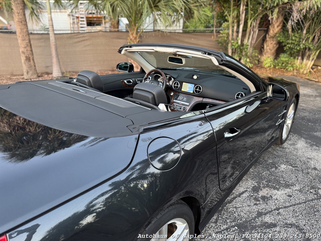 2013 Mercedes-Benz SL 550   - Photo 66 - Naples, FL 34104