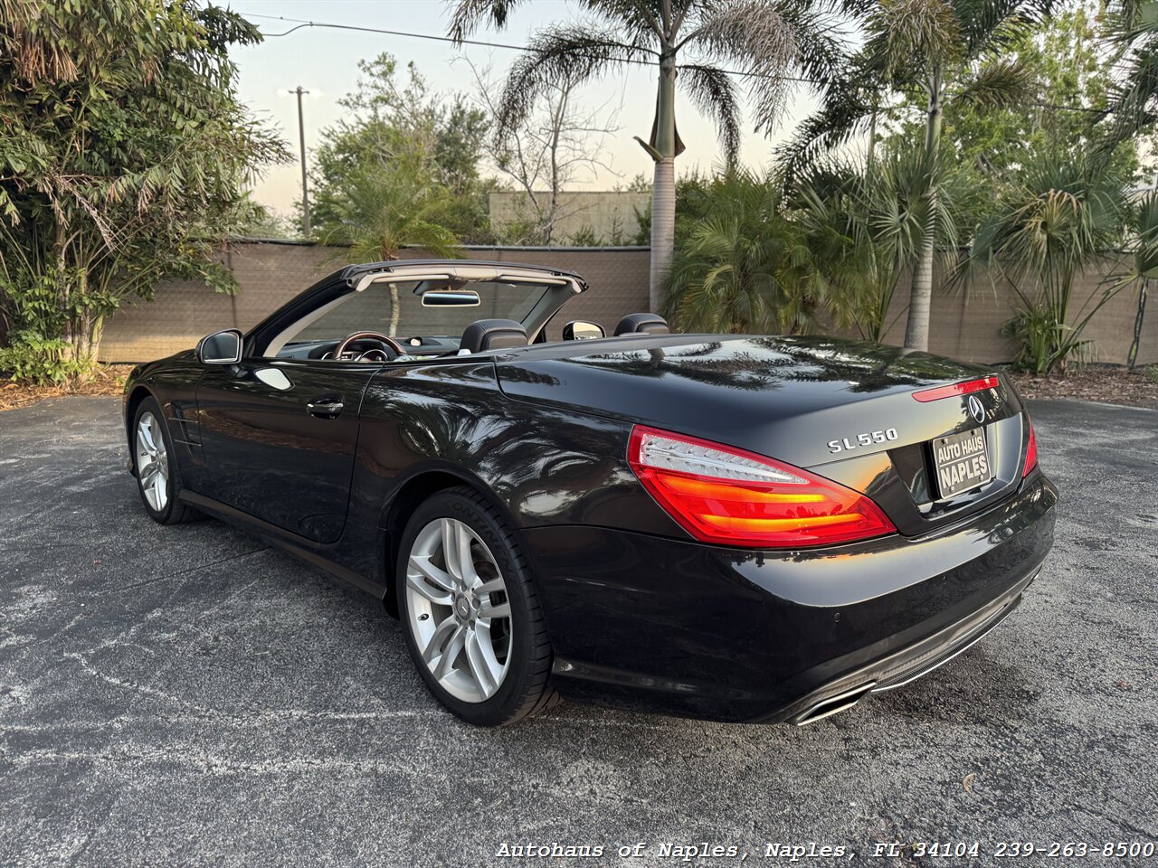 2013 Mercedes-Benz SL 550   - Photo 72 - Naples, FL 34104