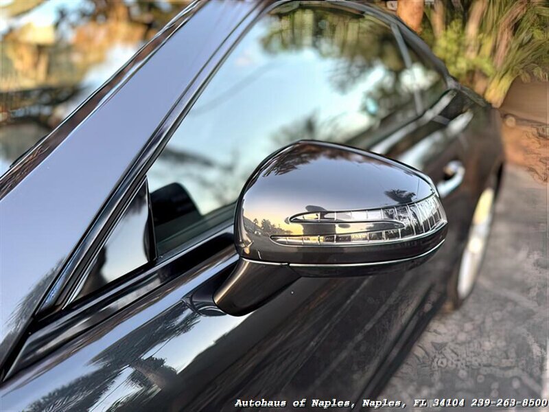 2013 Mercedes-Benz SL 550   - Photo 13 - Naples, FL 34104