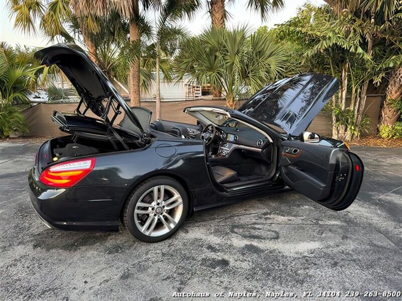 2013 Mercedes-Benz SL 550   - Photo 75 - Naples, FL 34104