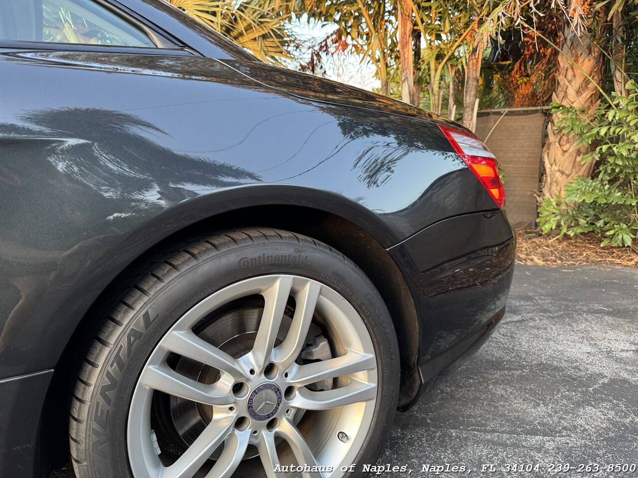 2013 Mercedes-Benz SL 550   - Photo 12 - Naples, FL 34104