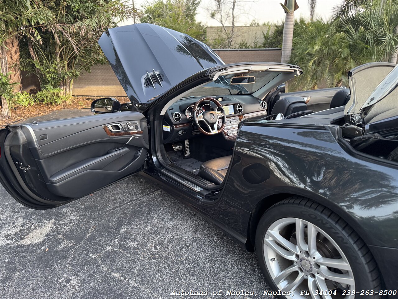 2013 Mercedes-Benz SL 550   - Photo 77 - Naples, FL 34104