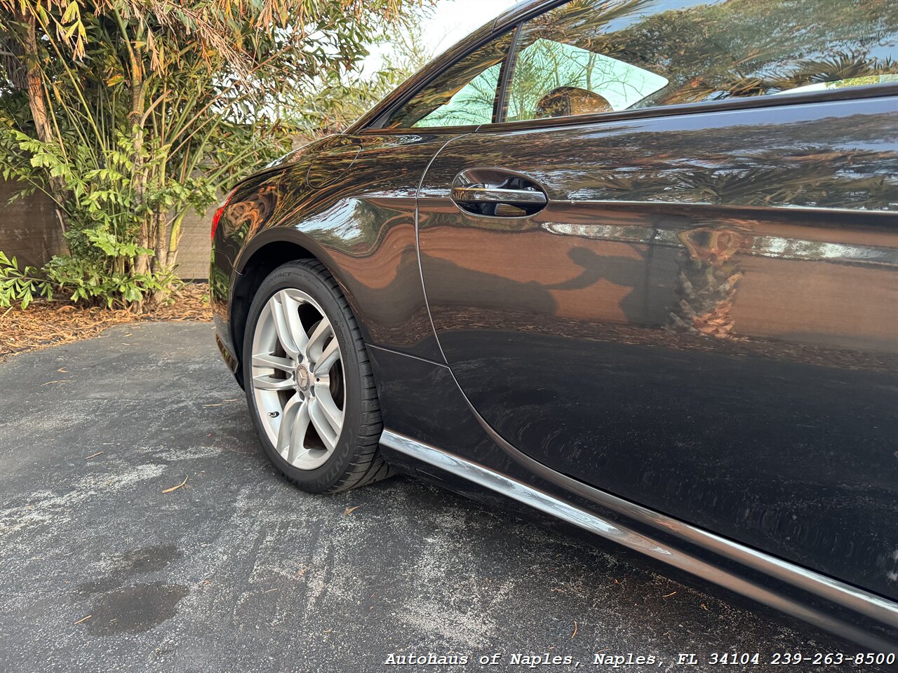 2013 Mercedes-Benz SL 550   - Photo 8 - Naples, FL 34104