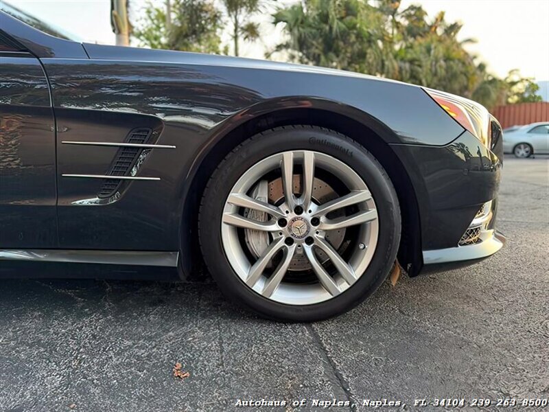 2013 Mercedes-Benz SL 550   - Photo 15 - Naples, FL 34104