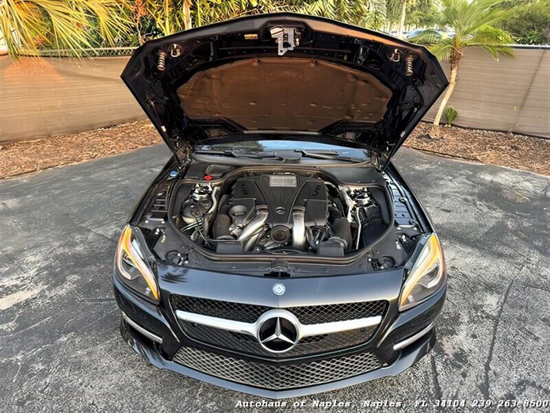 2013 Mercedes-Benz SL 550   - Photo 19 - Naples, FL 34104