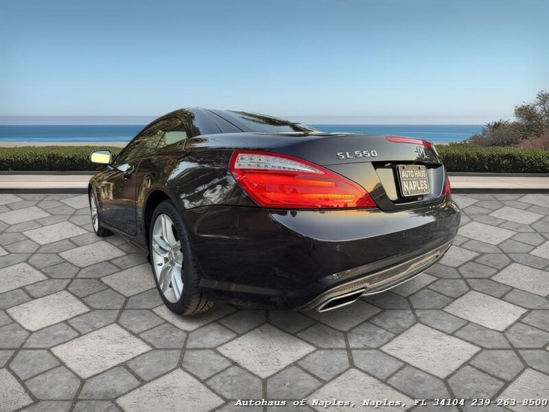 2013 Mercedes-Benz SL 550   - Photo 33 - Naples, FL 34104