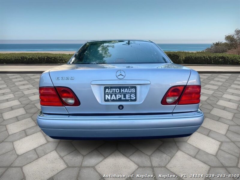 1996 Mercedes-Benz E 320 - Photo 7 - Naples, FL 34104