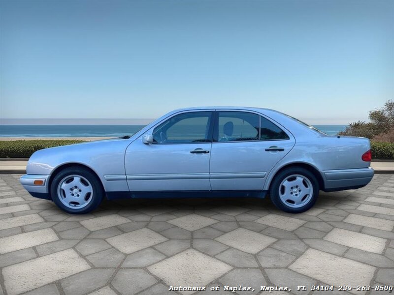 1996 Mercedes-Benz E 320 - Photo 5 - Naples, FL 34104