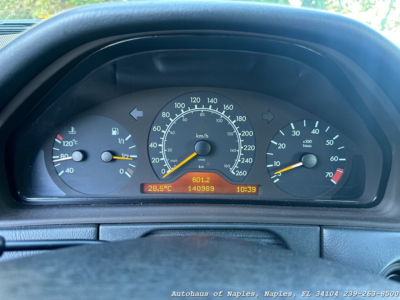 1996 Mercedes-Benz E 320   - Photo 28 - Naples, FL 34104