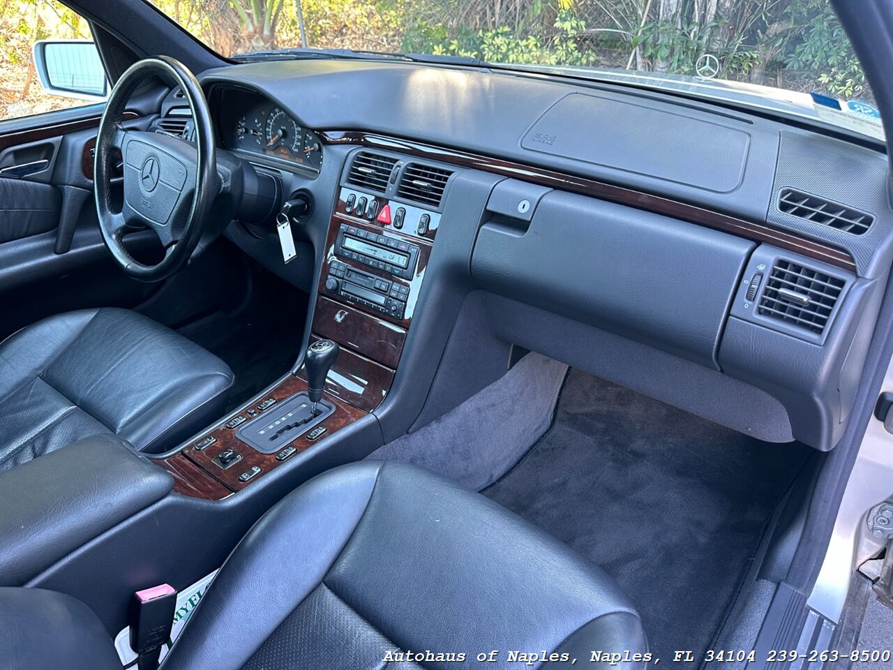 1996 Mercedes-Benz E 320   - Photo 20 - Naples, FL 34104