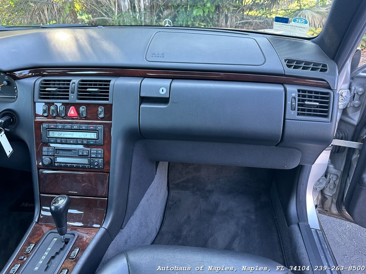 1996 Mercedes-Benz E 320   - Photo 26 - Naples, FL 34104