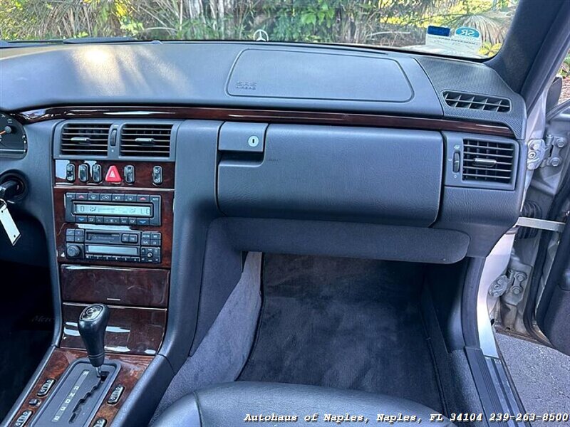1996 Mercedes-Benz E 320 - Photo 26 - Naples, FL 34104
