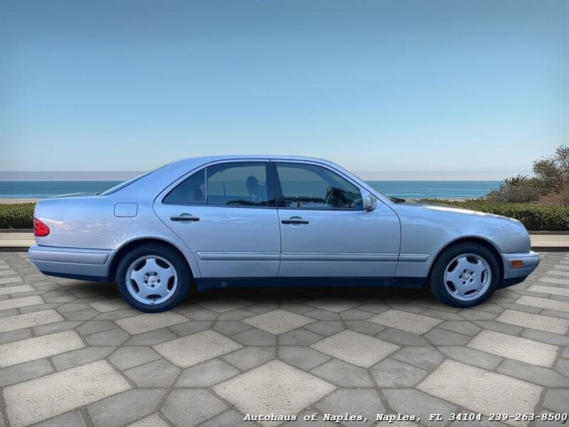 1996 Mercedes-Benz E 320 - Photo 9 - Naples, FL 34104