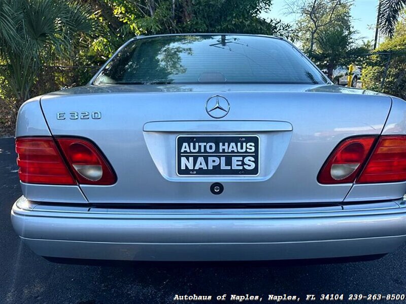 1996 Mercedes-Benz E 320 - Photo 28 - Naples, FL 34104
