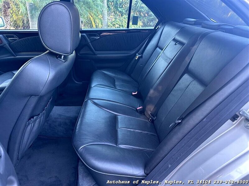 1996 Mercedes-Benz E 320 - Photo 17 - Naples, FL 34104
