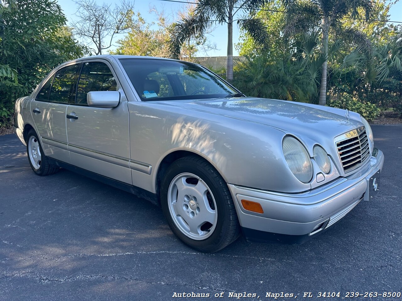 1996 Mercedes-Benz E 320   - Photo 2 - Naples, FL 34104