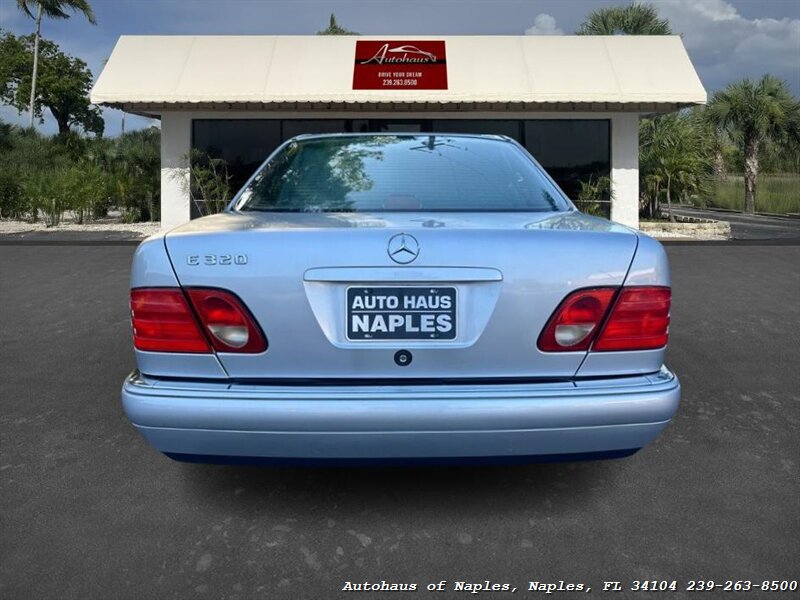 1996 Mercedes-Benz E 320 - Photo 7 - Naples, FL 34104