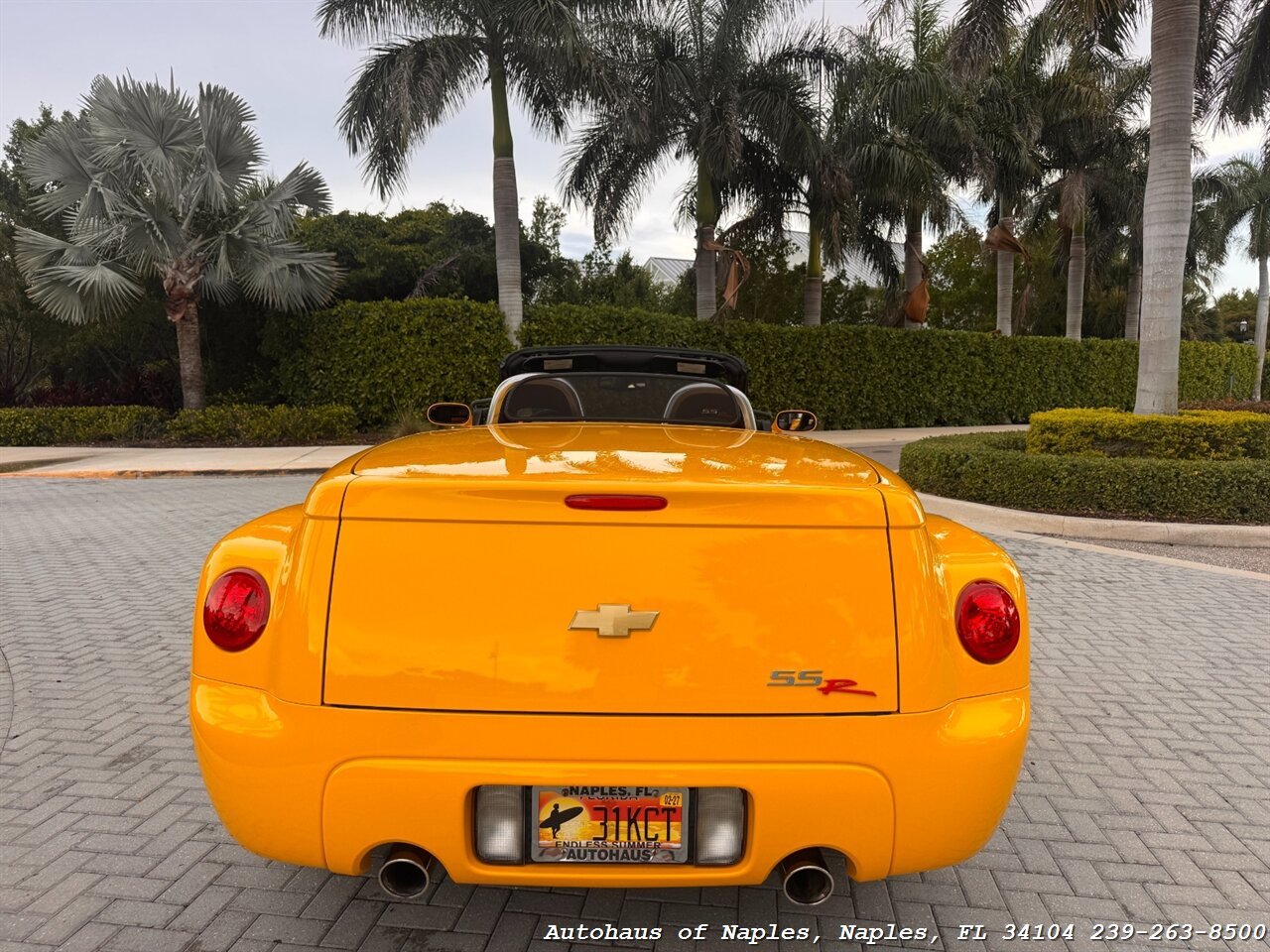 2005 Chevrolet SSR LS   - Photo 9 - Naples, FL 34104