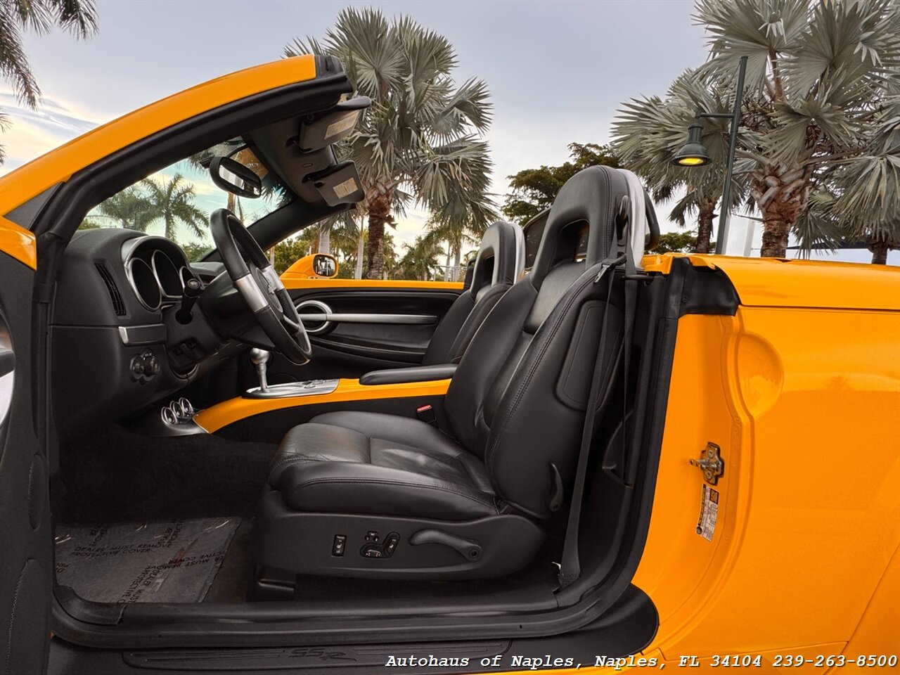 2005 Chevrolet SSR LS   - Photo 27 - Naples, FL 34104
