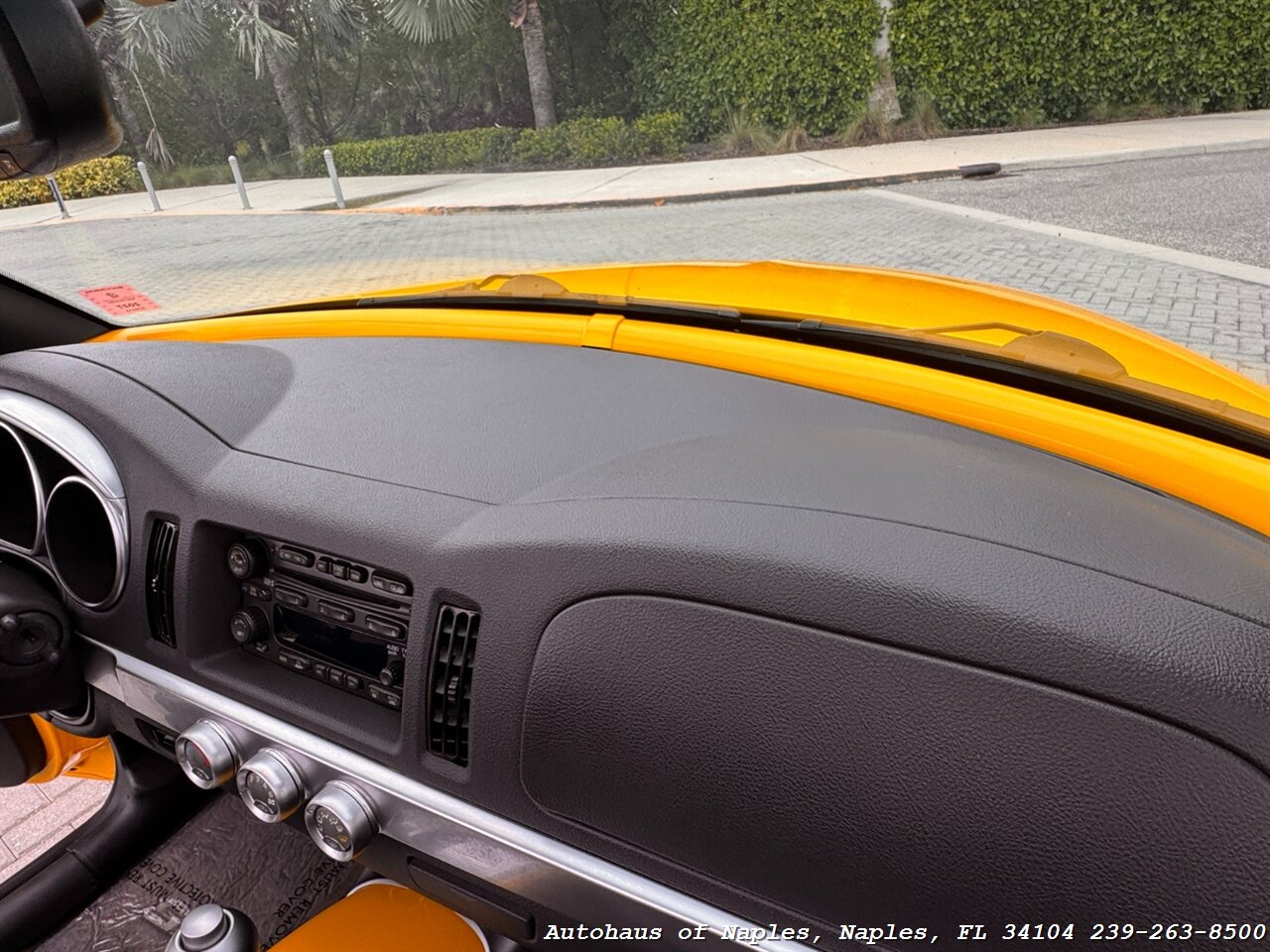 2005 Chevrolet SSR LS   - Photo 43 - Naples, FL 34104