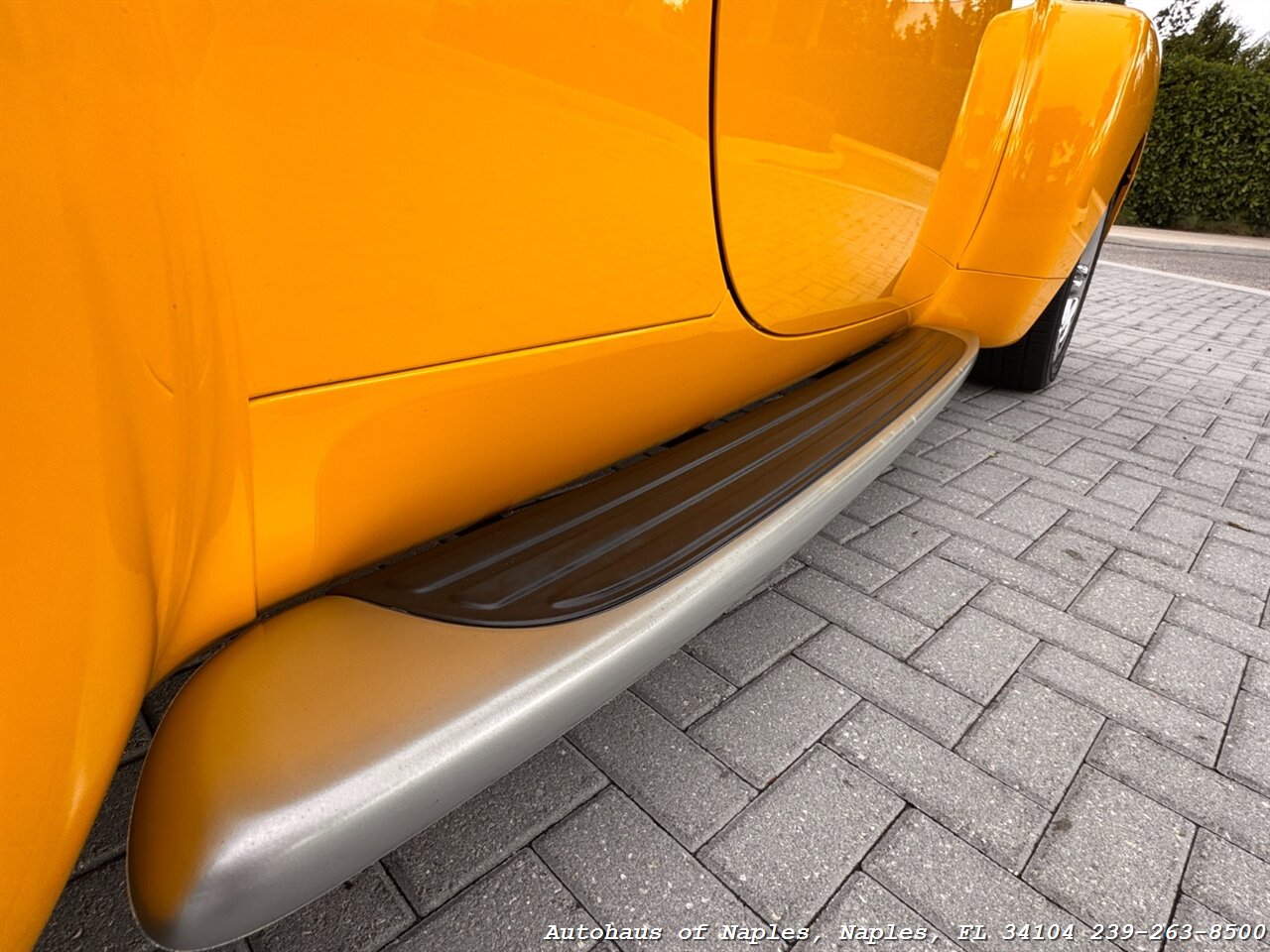 2005 Chevrolet SSR LS   - Photo 38 - Naples, FL 34104