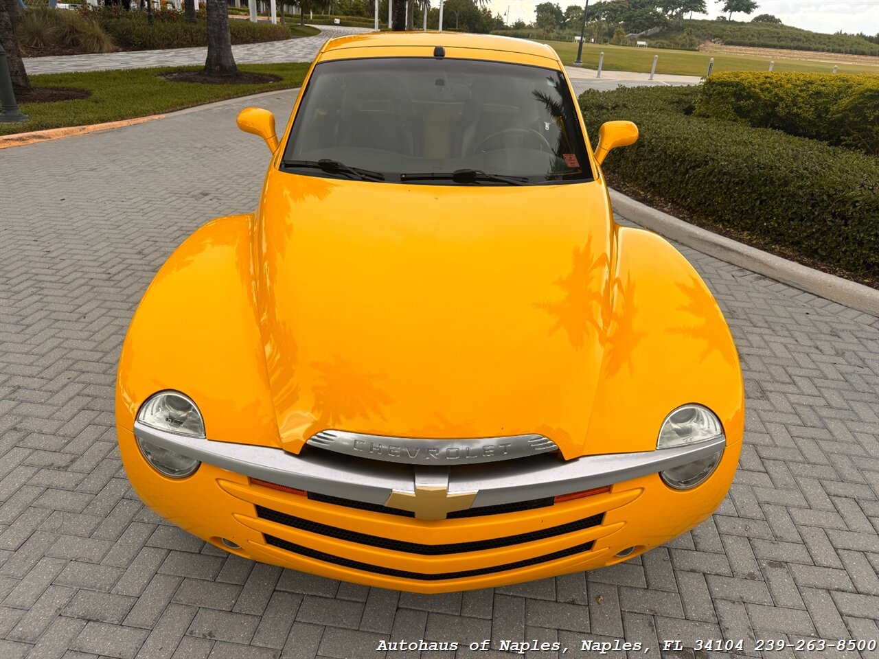 2005 Chevrolet SSR LS   - Photo 14 - Naples, FL 34104
