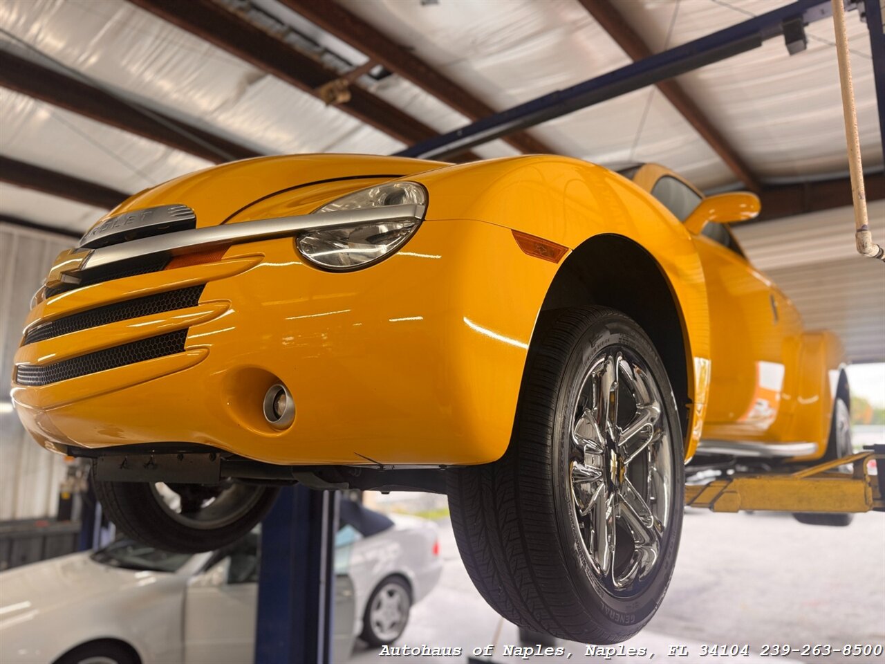 2005 Chevrolet SSR LS   - Photo 74 - Naples, FL 34104