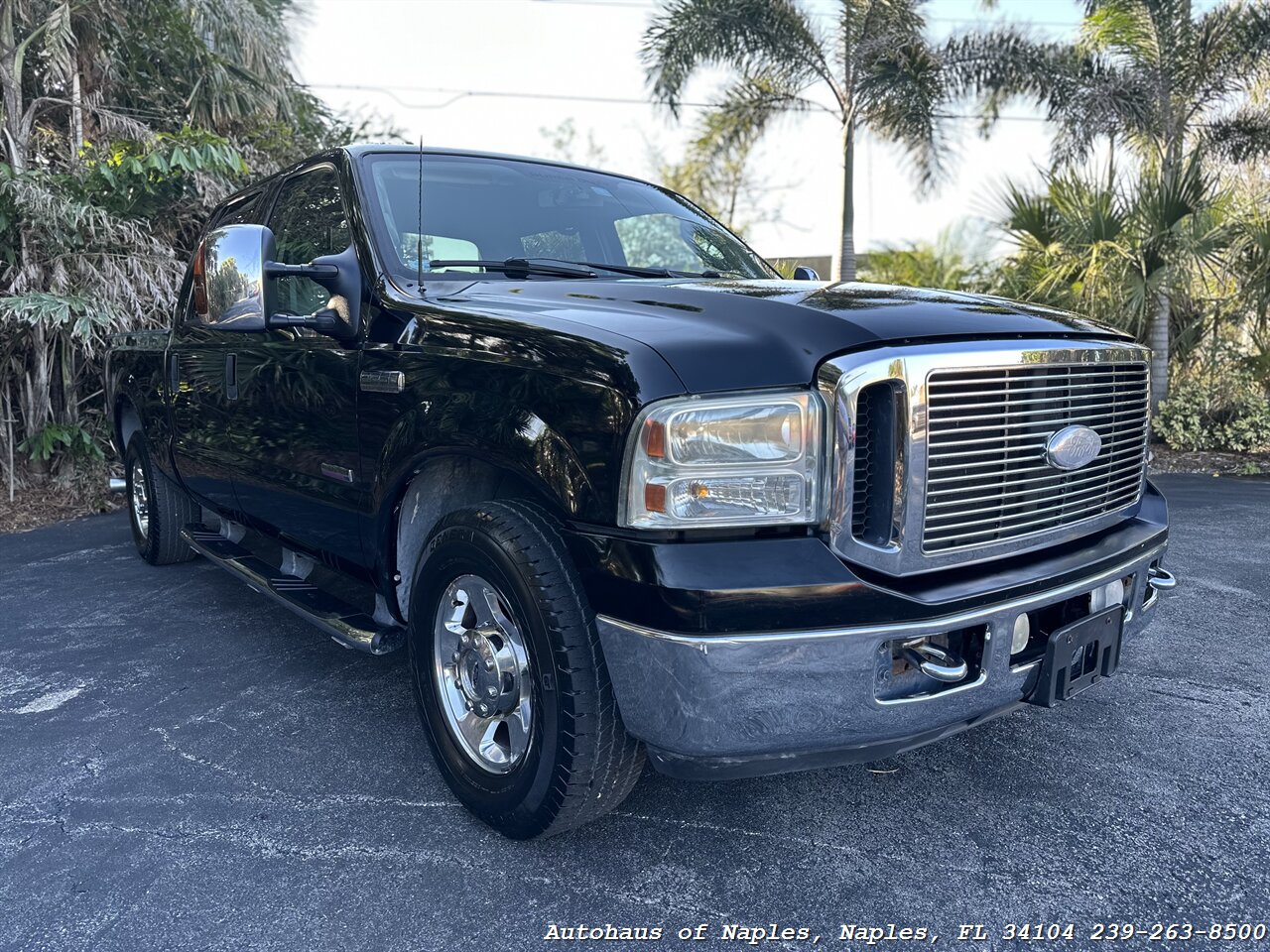 2007 Ford F-250 Super Duty Lariat   - Photo 1 - Naples, FL 34104