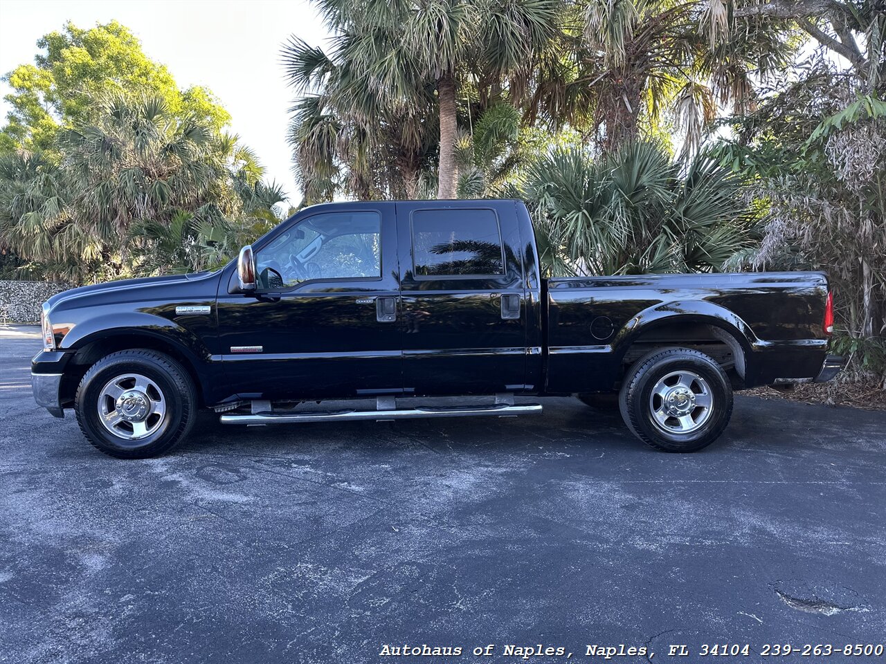 2007 Ford F-250 Super Duty Lariat   - Photo 5 - Naples, FL 34104