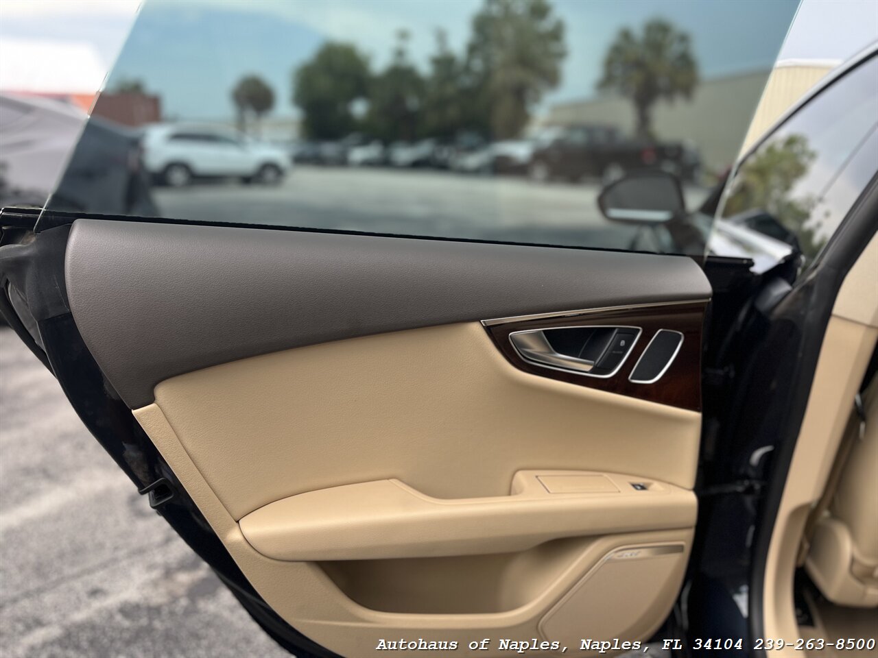 2012 Audi A7 3.0T quattro Premium - Photo 16 - Naples, FL 34104
