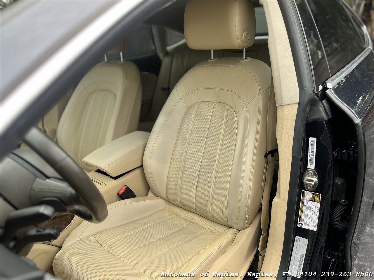 2012 Audi A7 3.0T quattro Premium - Photo 9 - Naples, FL 34104
