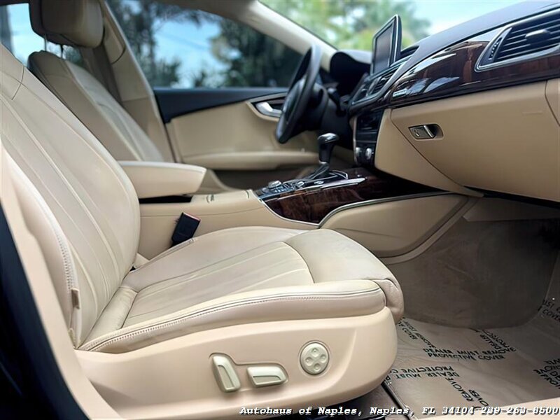2012 Audi A7 3.0T quattro Premium - Photo 22 - Naples, FL 34104