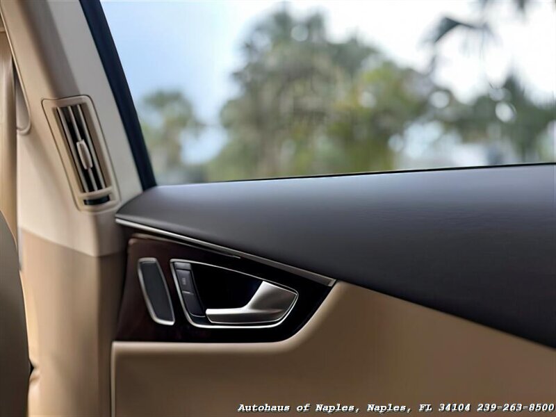 2012 Audi A7 3.0T quattro Premium - Photo 16 - Naples, FL 34104
