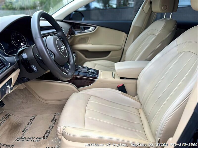 2012 Audi A7 3.0T quattro Premium - Photo 11 - Naples, FL 34104