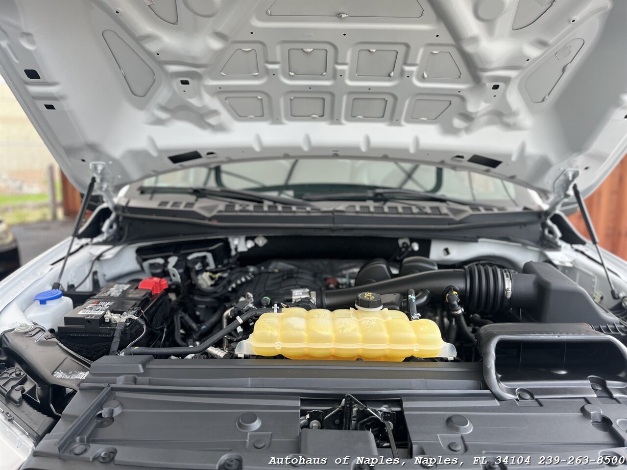 2020 Ford F-150 XL - Photo 11 - Naples, FL 34104