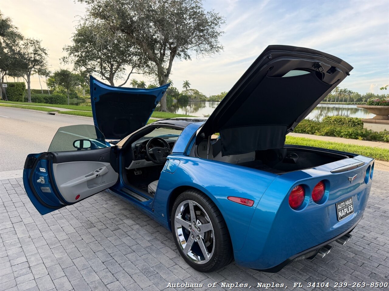 2008 Chevrolet Corvette   - Photo 14 - Naples, FL 34104