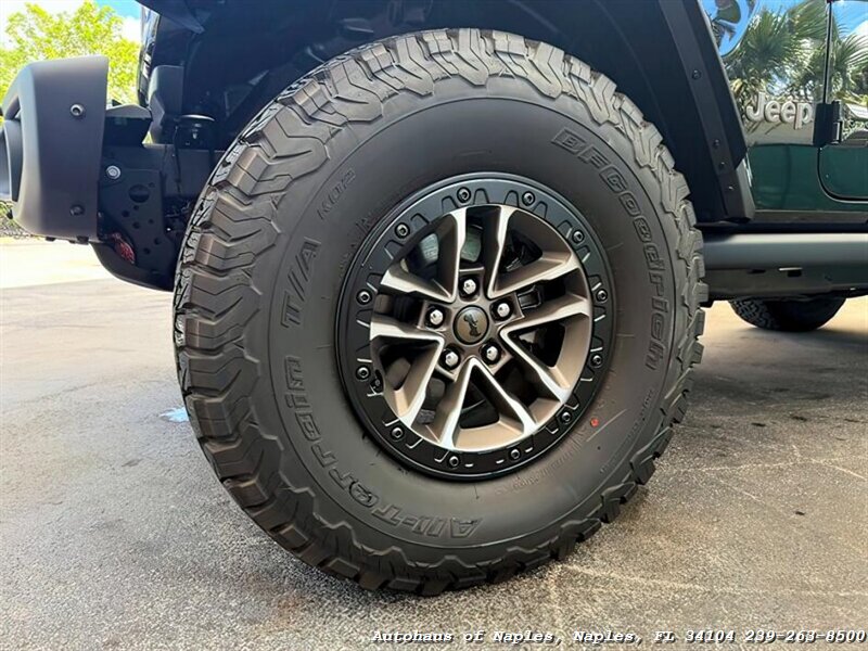 2024 Jeep Wrangler Rubicon 392 photo 13