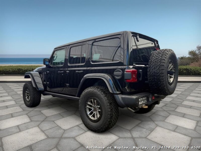 2024 Jeep Wrangler Rubicon 392 photo 6