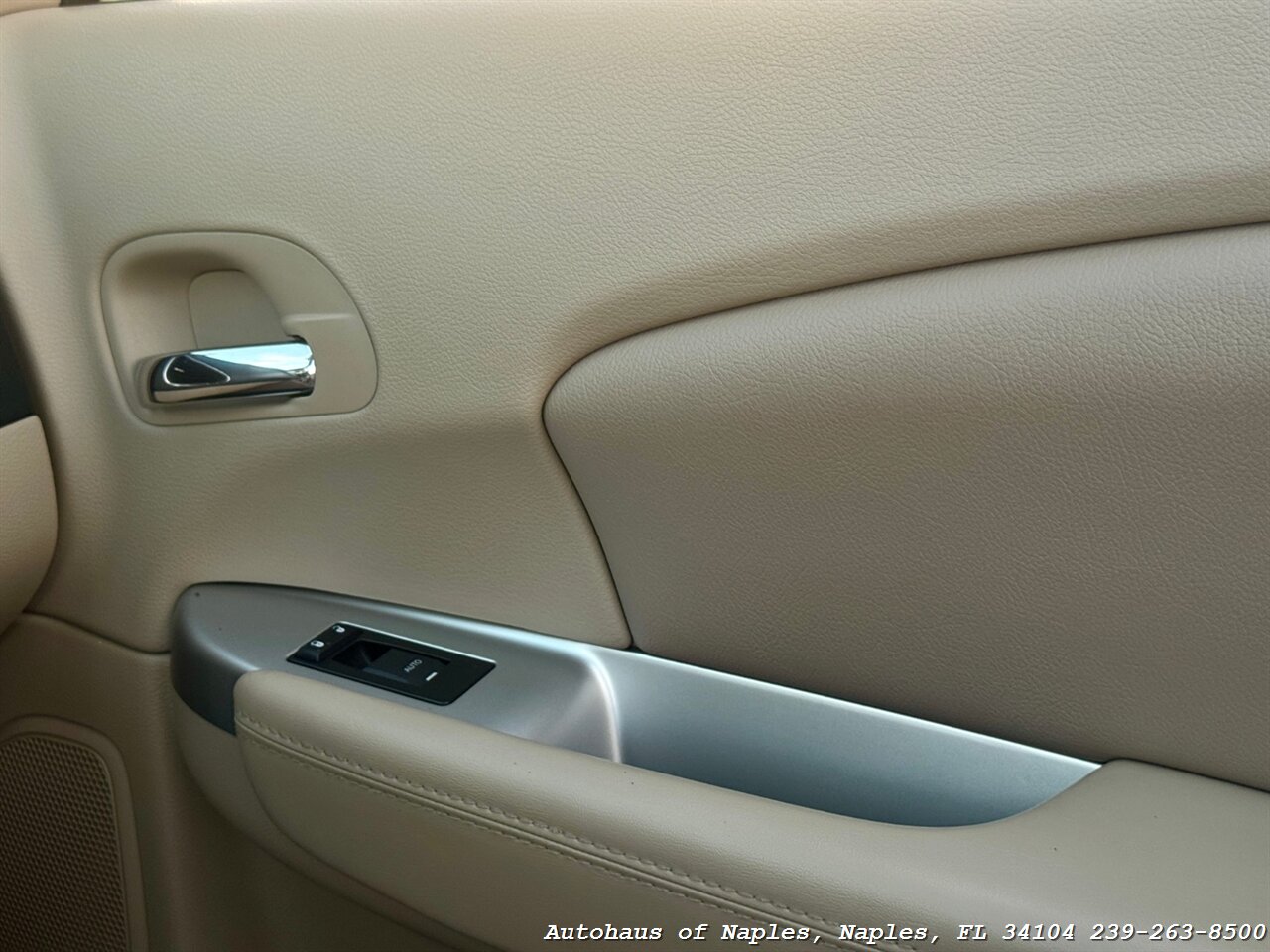 2013 Chrysler 200 Touring - Photo 51 - Naples, FL 34104