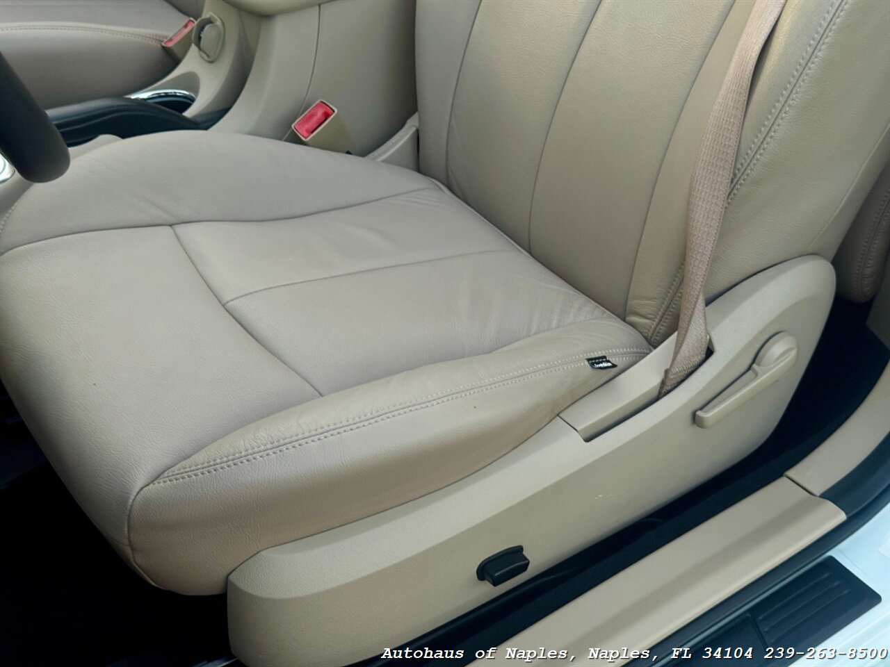 2013 Chrysler 200 Touring - Photo 23 - Naples, FL 34104