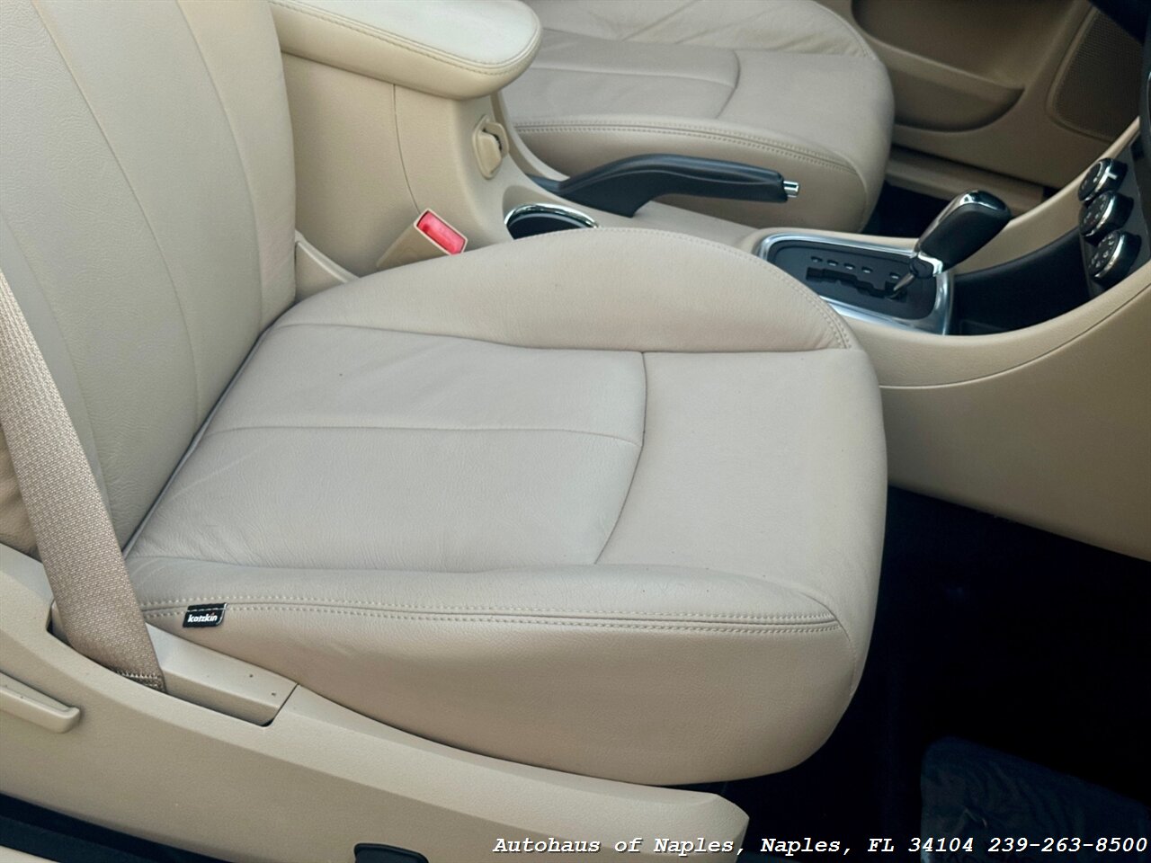 2013 Chrysler 200 Touring - Photo 39 - Naples, FL 34104