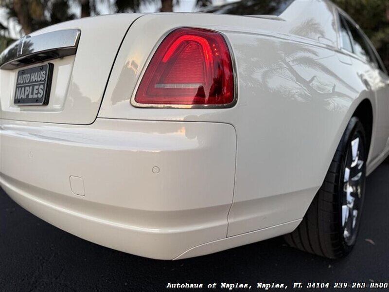 2010 Rolls-Royce Ghost   - Photo 19 - Naples, FL 34104