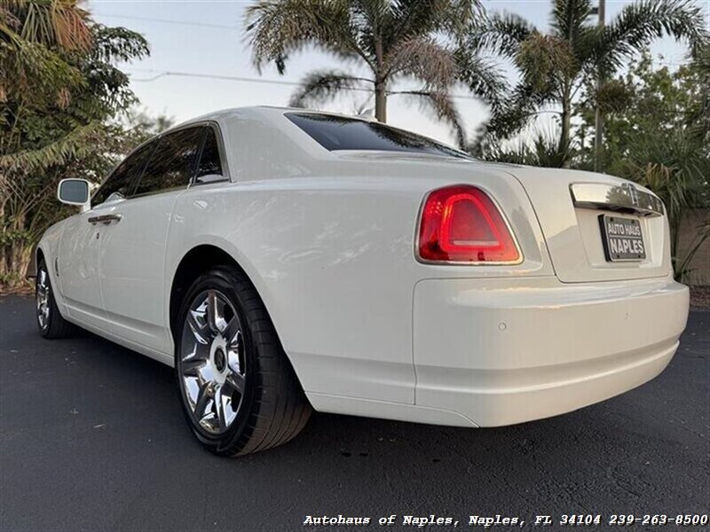 2010 Rolls-Royce Ghost   - Photo 6 - Naples, FL 34104
