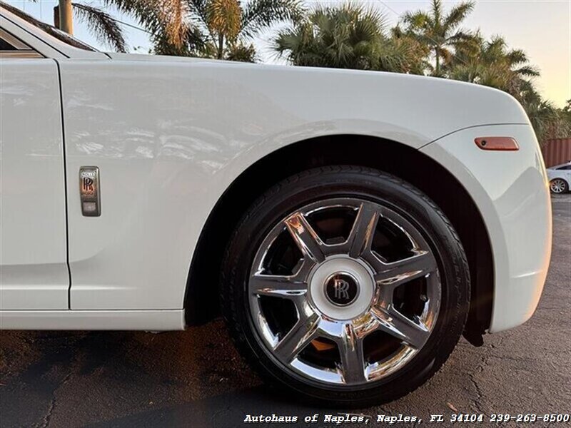 2010 Rolls-Royce Ghost   - Photo 15 - Naples, FL 34104