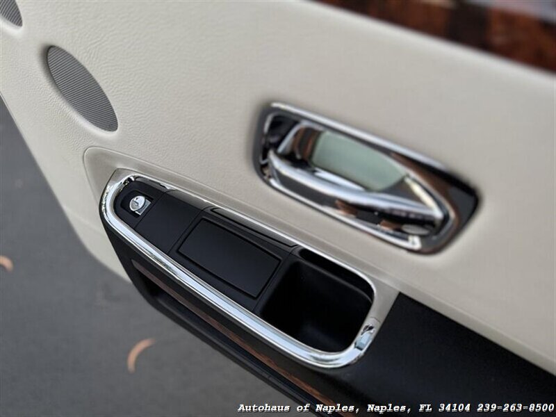 2010 Rolls-Royce Ghost   - Photo 45 - Naples, FL 34104