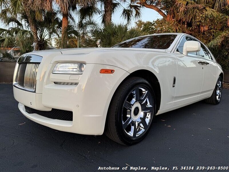 2010 Rolls-Royce Ghost   - Photo 2 - Naples, FL 34104