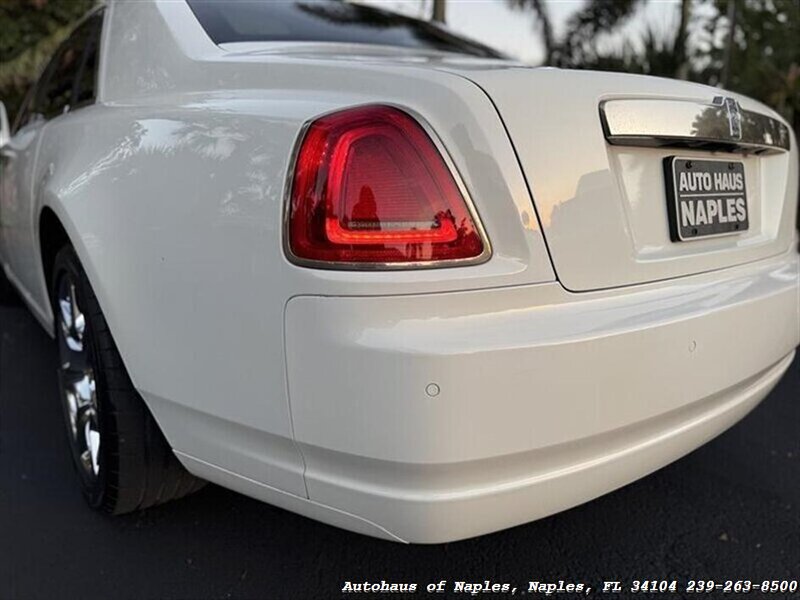 2010 Rolls-Royce Ghost   - Photo 18 - Naples, FL 34104
